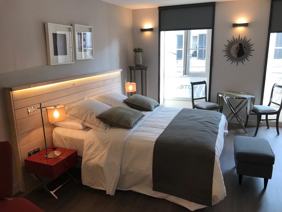 Logis Hotel-Restaurant Le Relais D'Aligre Châteauneuf-en-Thymerais Esterno foto