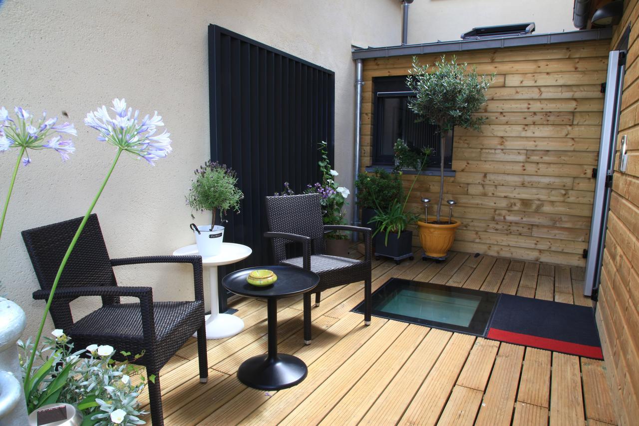 Logis Hotel-Restaurant Le Relais D'Aligre Châteauneuf-en-Thymerais Esterno foto