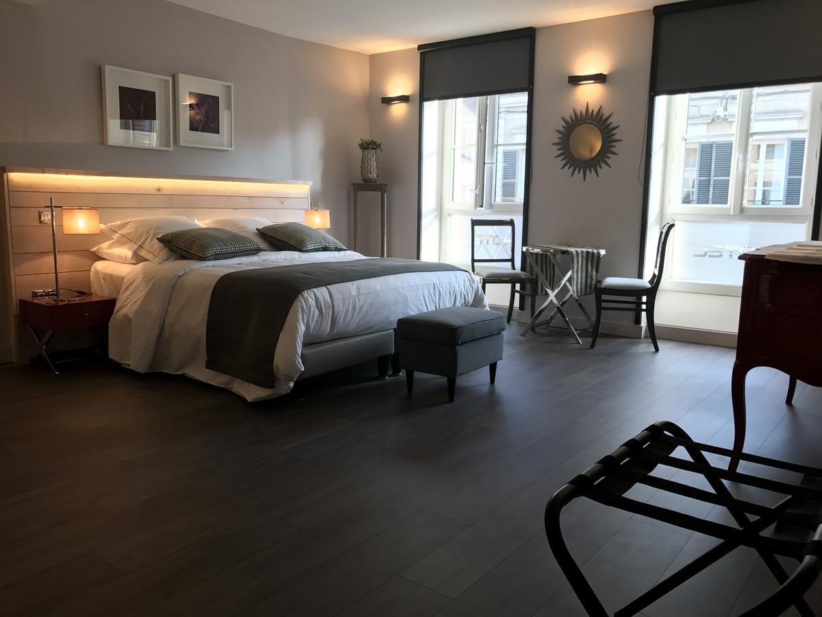 Logis Hotel-Restaurant Le Relais D'Aligre Châteauneuf-en-Thymerais Esterno foto